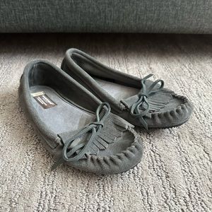 Manitobah Sunshine Mocassins